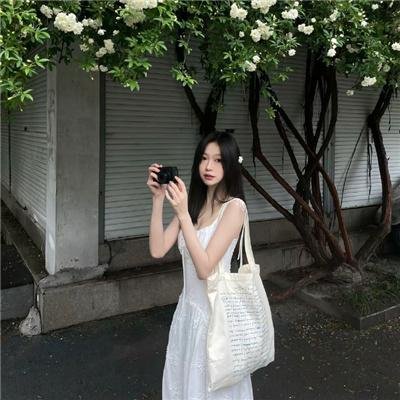 民权之路：贝蒂与科丽塔